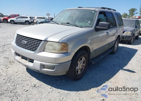 2005 Ford Expedition Xlt z USA, uszkodzony, nr VIN 1FMPU15535LA55850